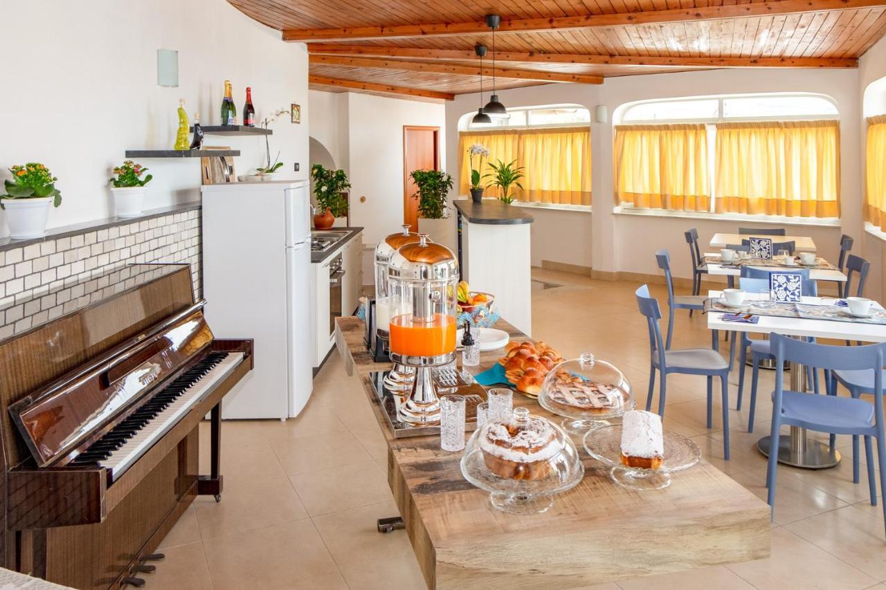Casa Mareluna Вико-Экуенсе Экстерьер фото